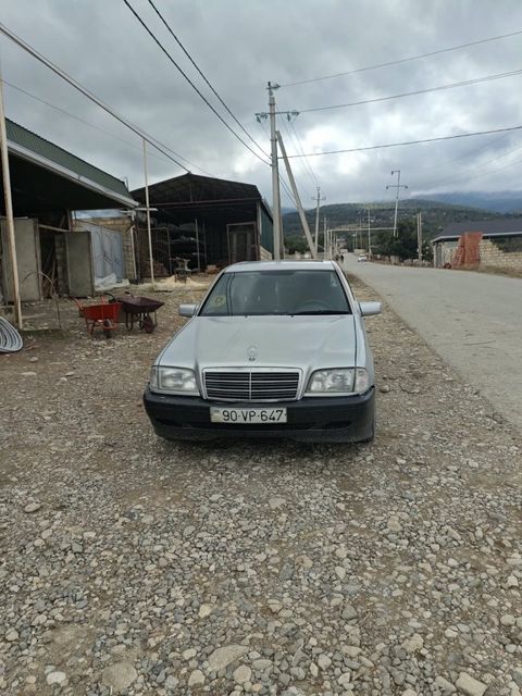 Mercedes C 280, 2.8 L, 1993 il, 346 505 km — Şabran