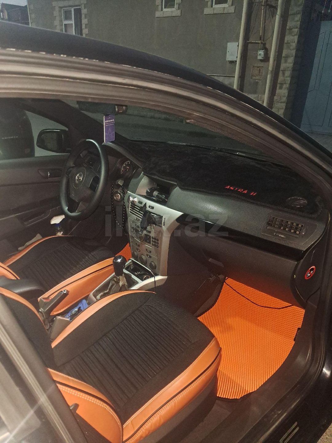 2009 Opel Astra, 1.4 L, 2009, 336,000 km 99-UE-866 — Avtomobillər, Sumqayıt (4)
