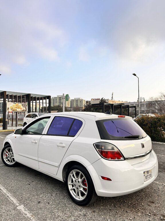Opel Astra, 1.8 L, 2007 il, 354 056 km 99-RT-210 — Avtomobillər, Bakı (4)