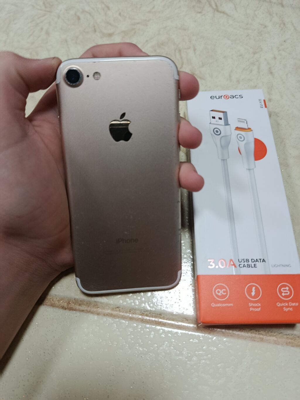 IPhone 7, 32 GB, Qızılı, Barmaq izi — Apple iPhone, Bakı (3)