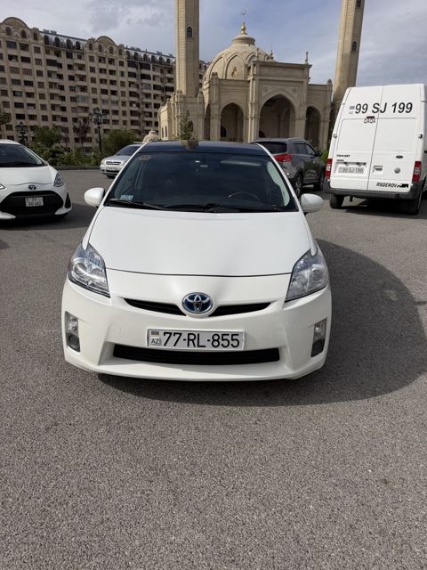 Toyota Prius, 1.8 L, 1.3 kWh, 2011 il, 312 213 km — Bakı