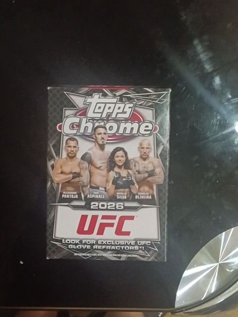 Məhsul: Topps Chrome UFC 2026 kolleksiya kartları Tam Amerikadan gəlib — Bakı