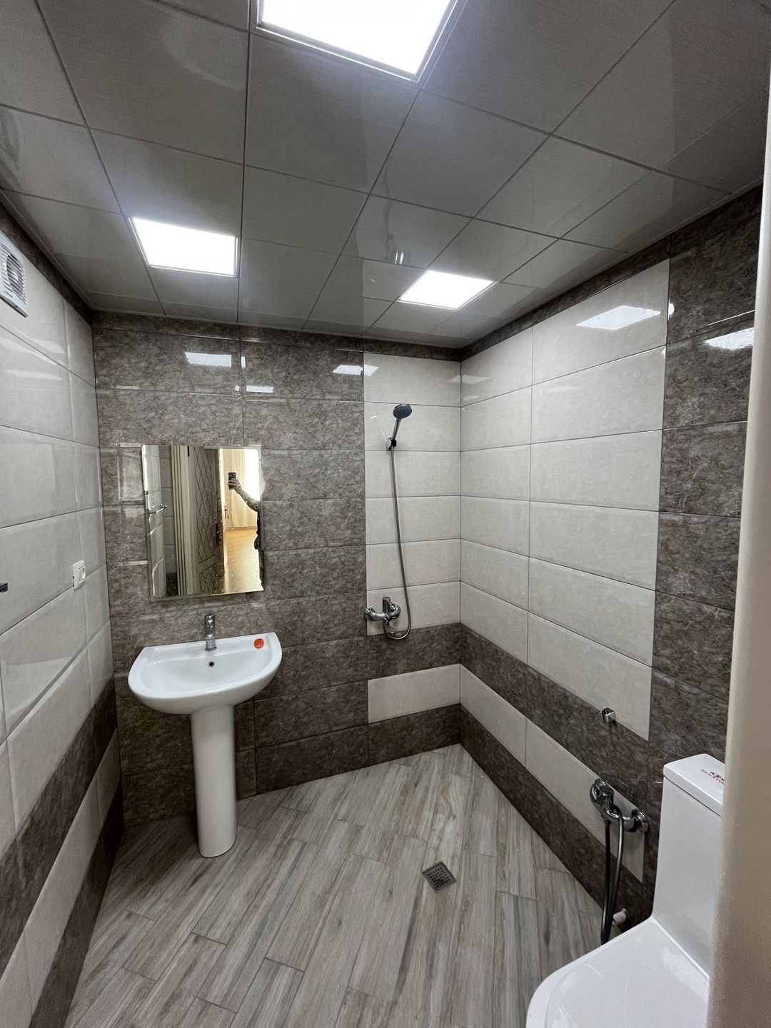 İcarəyə verilir 3 otaqlı yeni tikili 142 m² — Mənzil, Bakı (7)