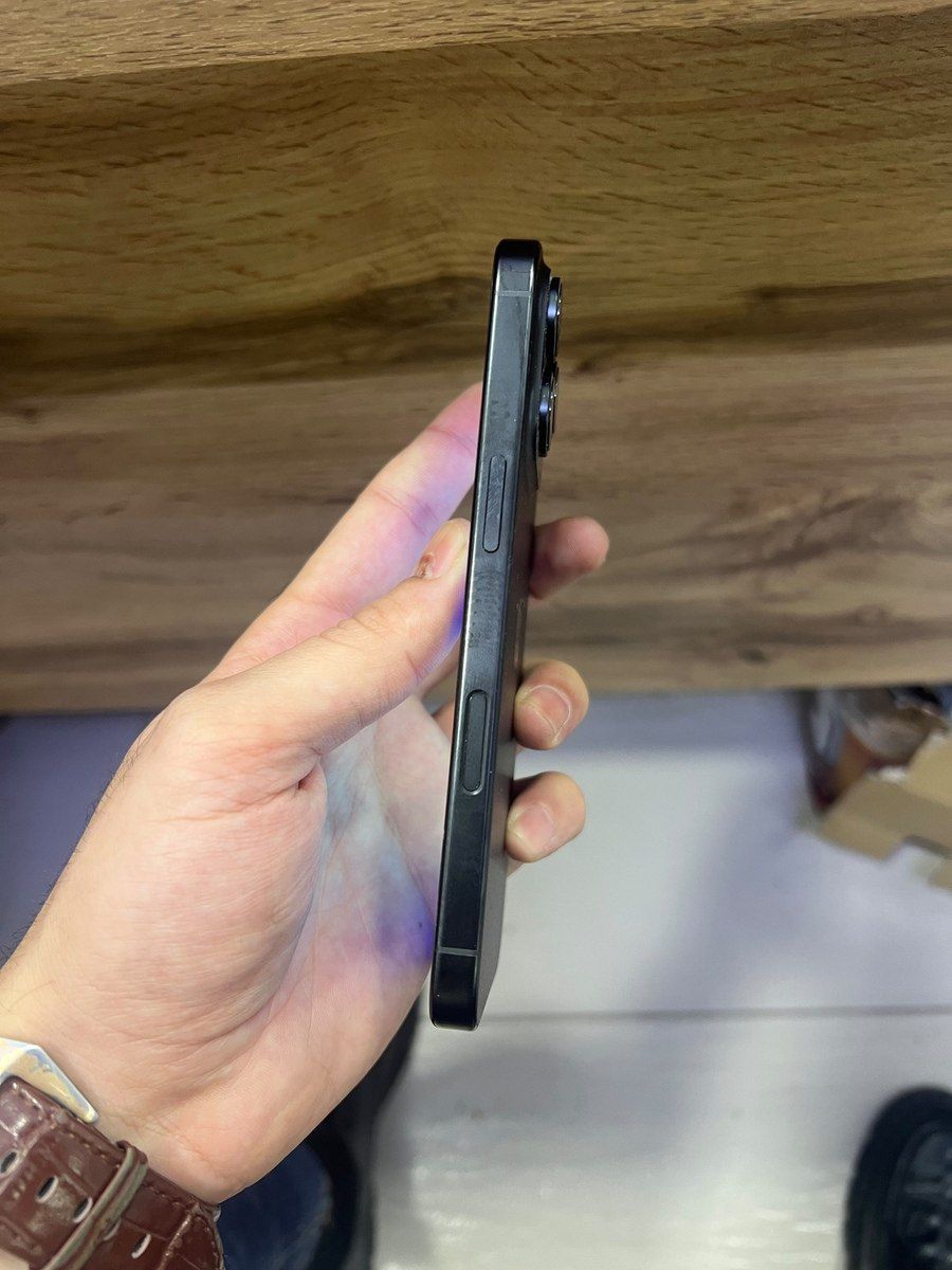 Apple iPhone 16 Pro Black Titanium 128GB/8GB — Smartfonlar, Bakı (6)