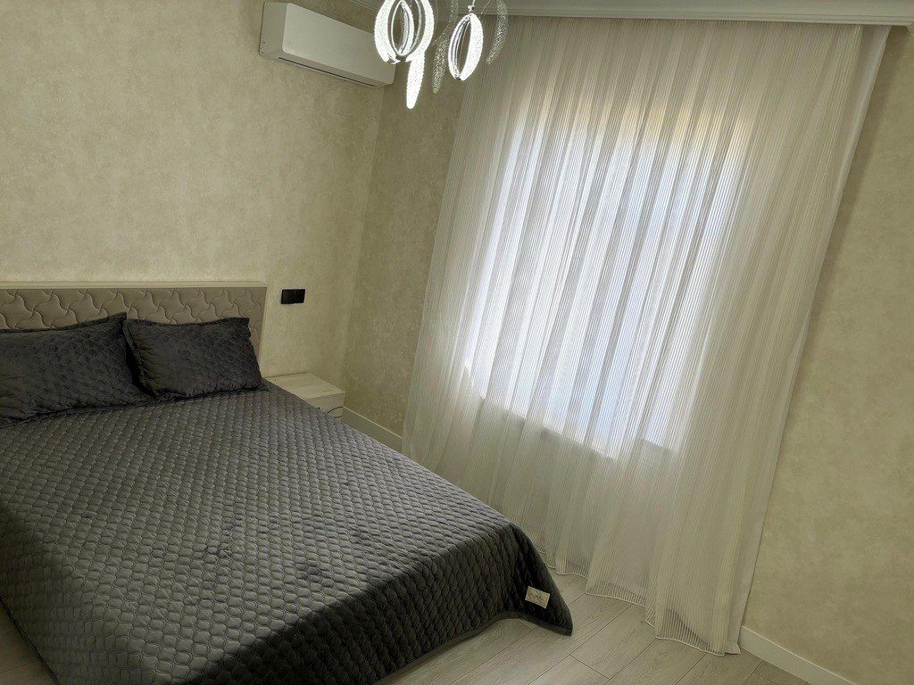 İcarəyə verilir 4 otaqlı həyət evi/bağ evi 390 m² — Ev, villa, Bakı (11)