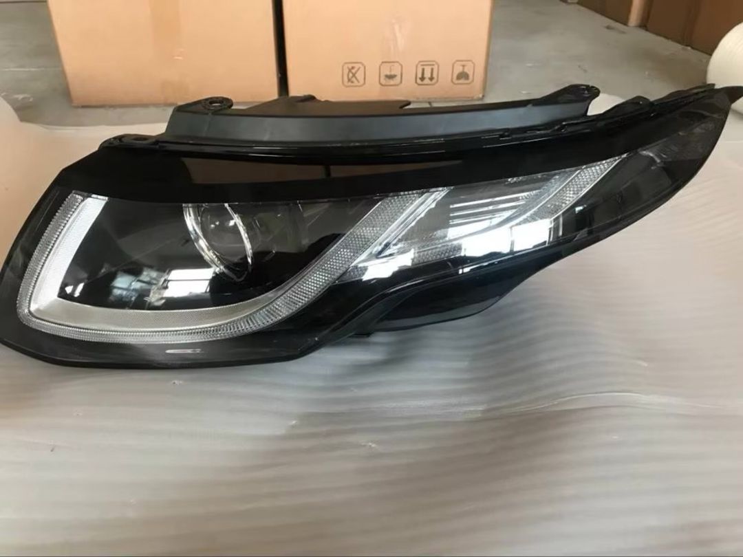 Range Rover Vogue 2012-2019 farası — Ehtiyat hissələri və aksesuarlar, Bakı (2)