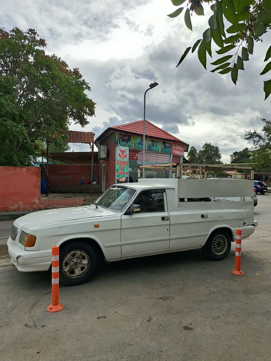 QAZ 2.4 l 1993 il Pikap 10-BG-880 — Avtomobillər, Digah (4)
