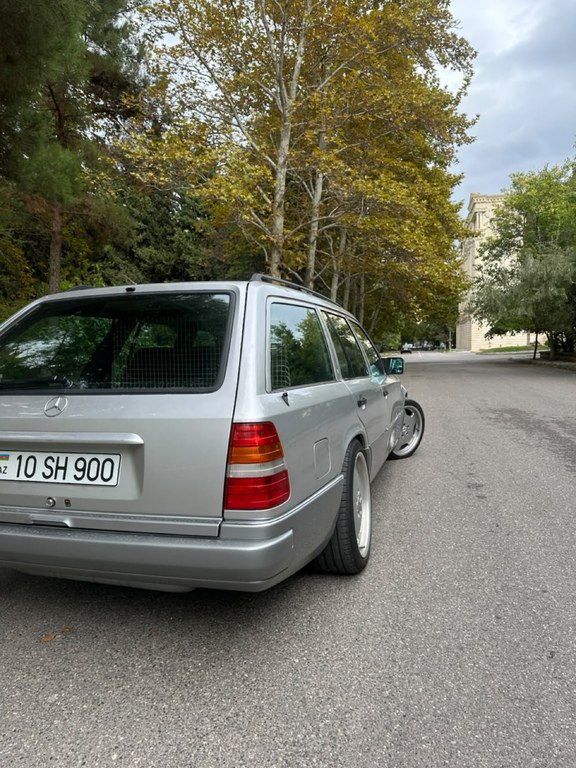 Mercedes E 220, 2.2 L, 1995 il, 270 000 km 10-SH-900 — Avtomobillər, Bakı (7)