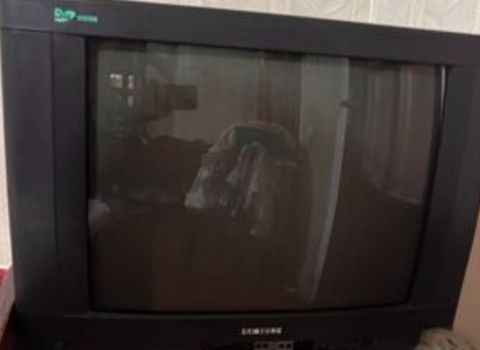 Televizor “Samsung” — Xırdalan