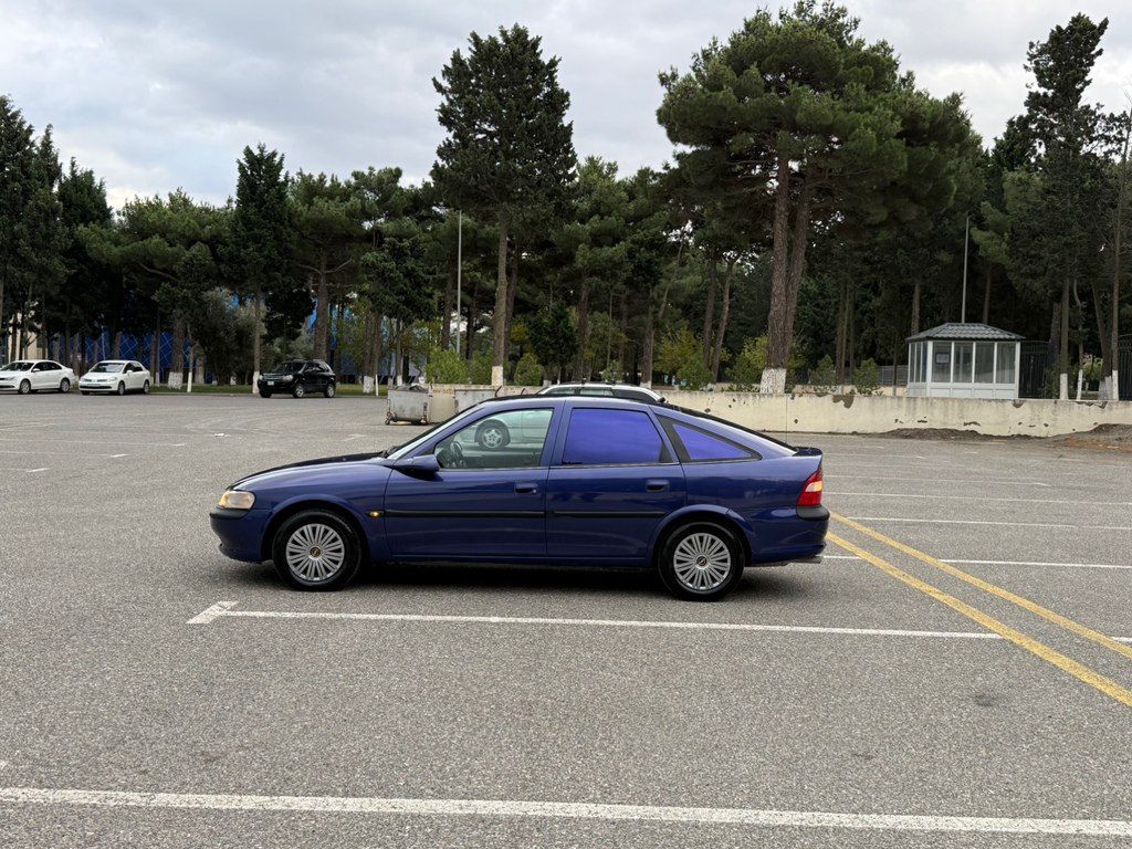 Opel Vectra, 1.8 L, 1997 il, 321 580 km — Avtomobillər, Sumqayıt (5)