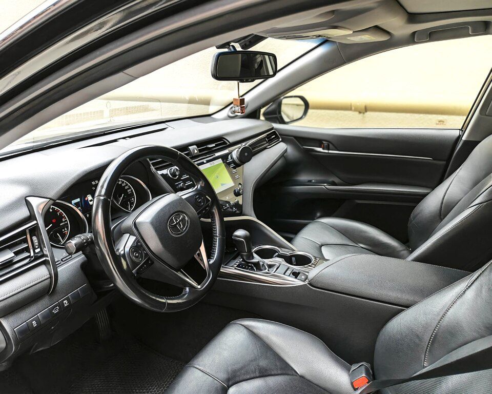 Toyota Camry, 2.5 L, 2019 il, 126 500 km 77-LZ-051 — Avtomobillər, Bakı (7)