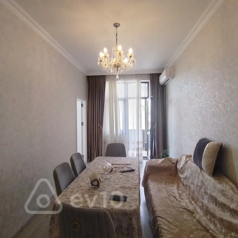 2 otaqlı mənzil, 65 m², Əsəd Əhmədov küçəsi — Bakı