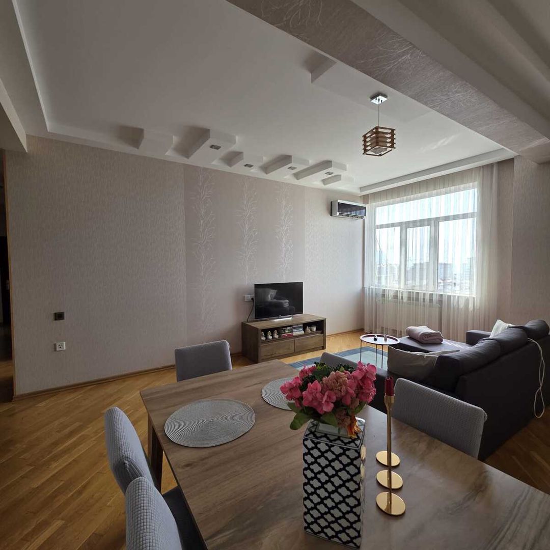 Satılır 2 otaqlı yeni tikili 92 m² — Mənzil, Bakı (2)