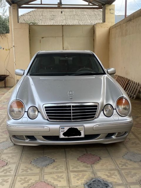 Mercedes E 320, 2000 il — Bakı