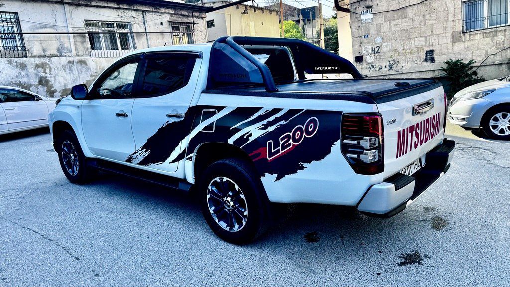 Mitsubishi L200, 2.4 L, 2023 il, 62 000 km — Avtomobillər, Bakı (4)