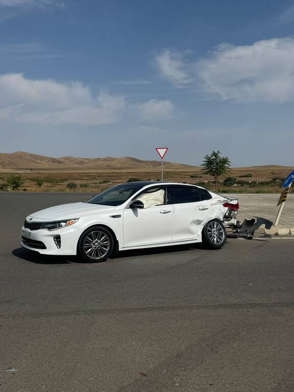 Kia Optima, 2.0 L, 2016 il, 250 000 km — Avtomobillər, Bakı (2)