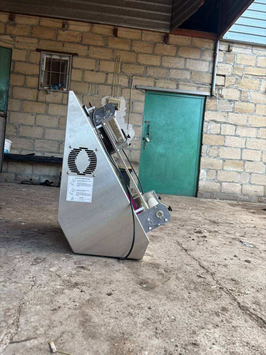 Şengün SM-40 Smart peşəkar xəmir açan aparat — Biznes və avadanlıq, Bərdə