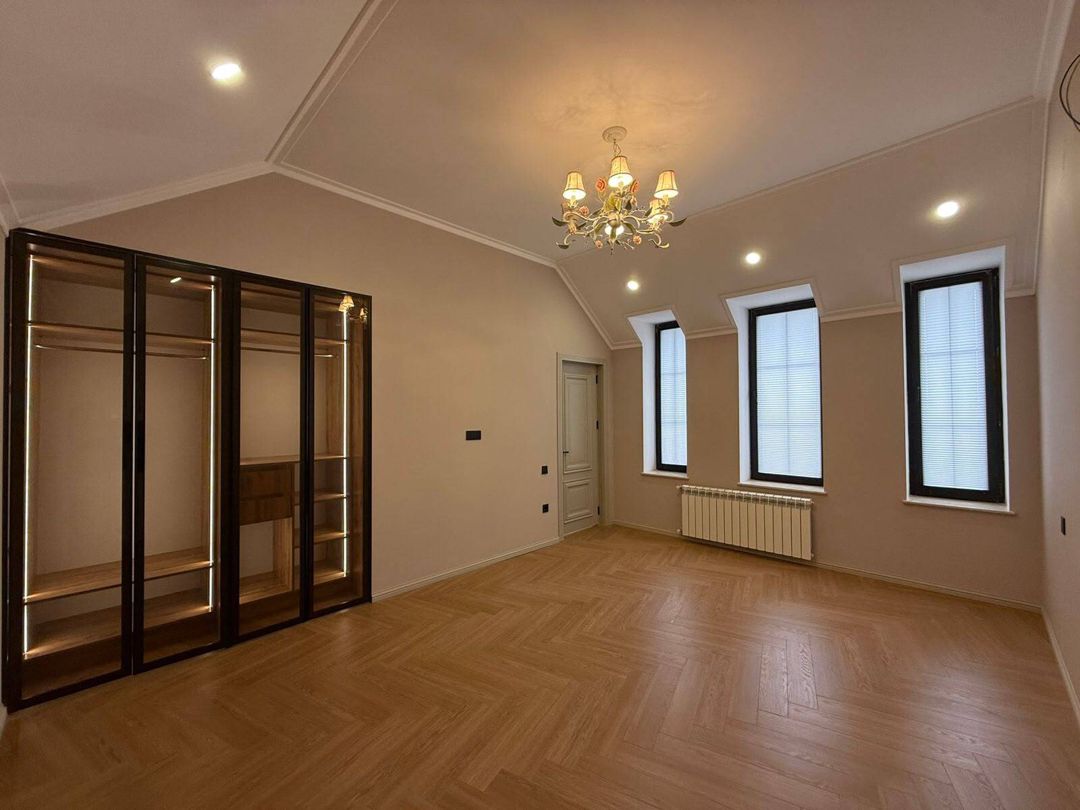 Satılır 5 otaqlı həyət evi/bağ evi 220 m² — Ev, villa, Bakı (6)