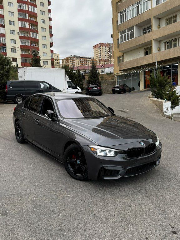 BMW 320, 2.0 L, 2015 il, 288 000 km — Avtomobillər, Bakı
