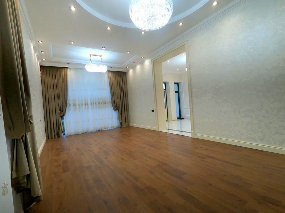 Satılır 5 otaqlı həyət evi/bağ evi 240 m² — Ev, villa, Bakı (6)