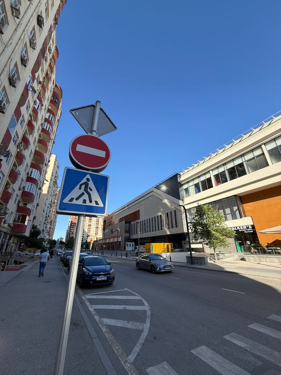 Satılır obyekt 225 m² — Əmlak, Bakı