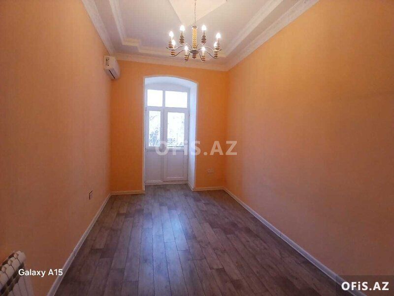 Köhnə tikili Satılır Yasamal r., Nizami m., 4 otaq, 120 m² — Mənzil, Bakı (7)