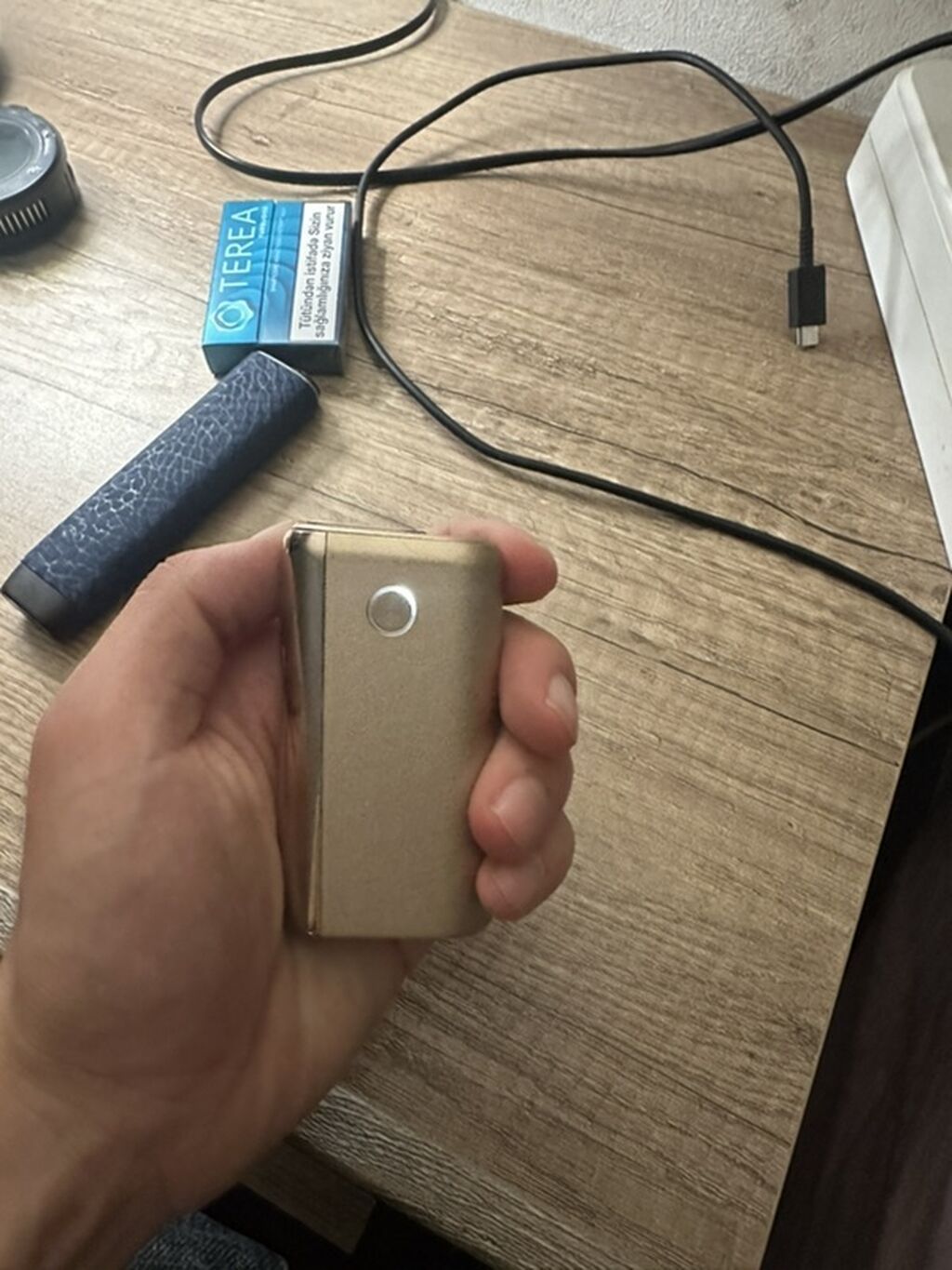 Glo qalin stickler ucun ideal vezyetdedir nermanov daxilinde gorusub — Elektronik siqaretlər, Masazır (2)