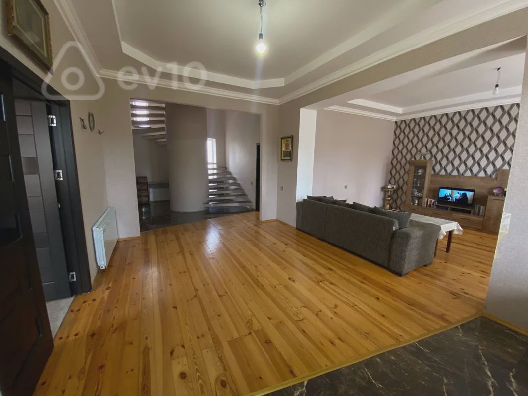 8 otaqlı həyət evi, 250 m², Məştağa qəs — Ev, villa, Bakı (3)