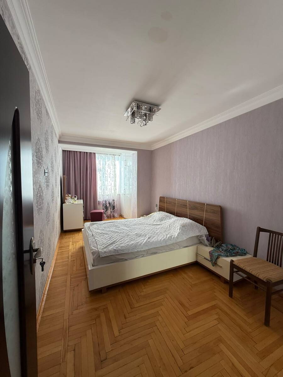 Satılır 4 otaqlı köhnə tikili 122 m² — Mənzil, Bakı (8)