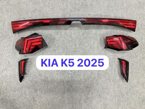 Kia Optima K5 2025 arxa stop işıqları — Bakı