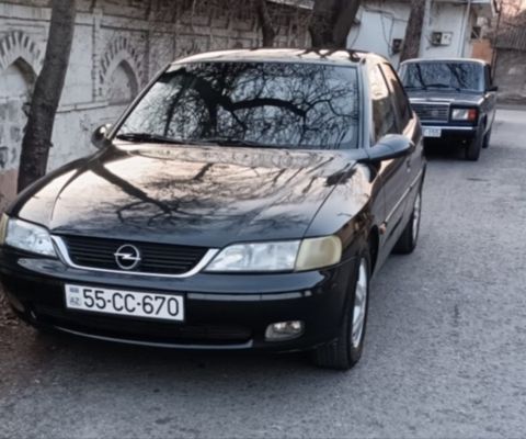 Opel Vectra, 1.8 L, 1998 il, 350 000 km — Şəki
