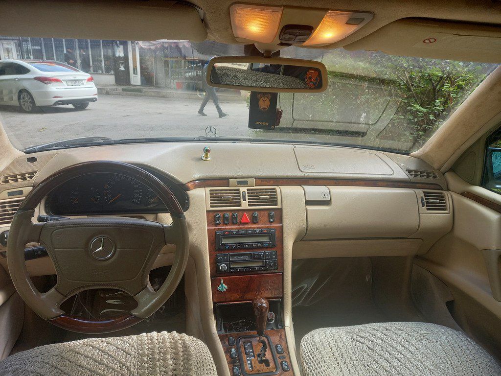 Mercedes E 240, 2.4 L, 1999 il, 416 122 km — Avtomobillər, Bakı (2)