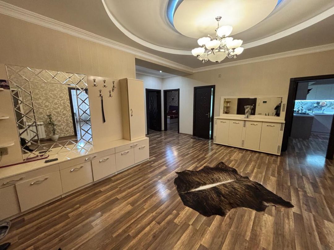 Satılır 3 otaqlı yeni tikili 137 m² — Mənzil, Bakı (2)