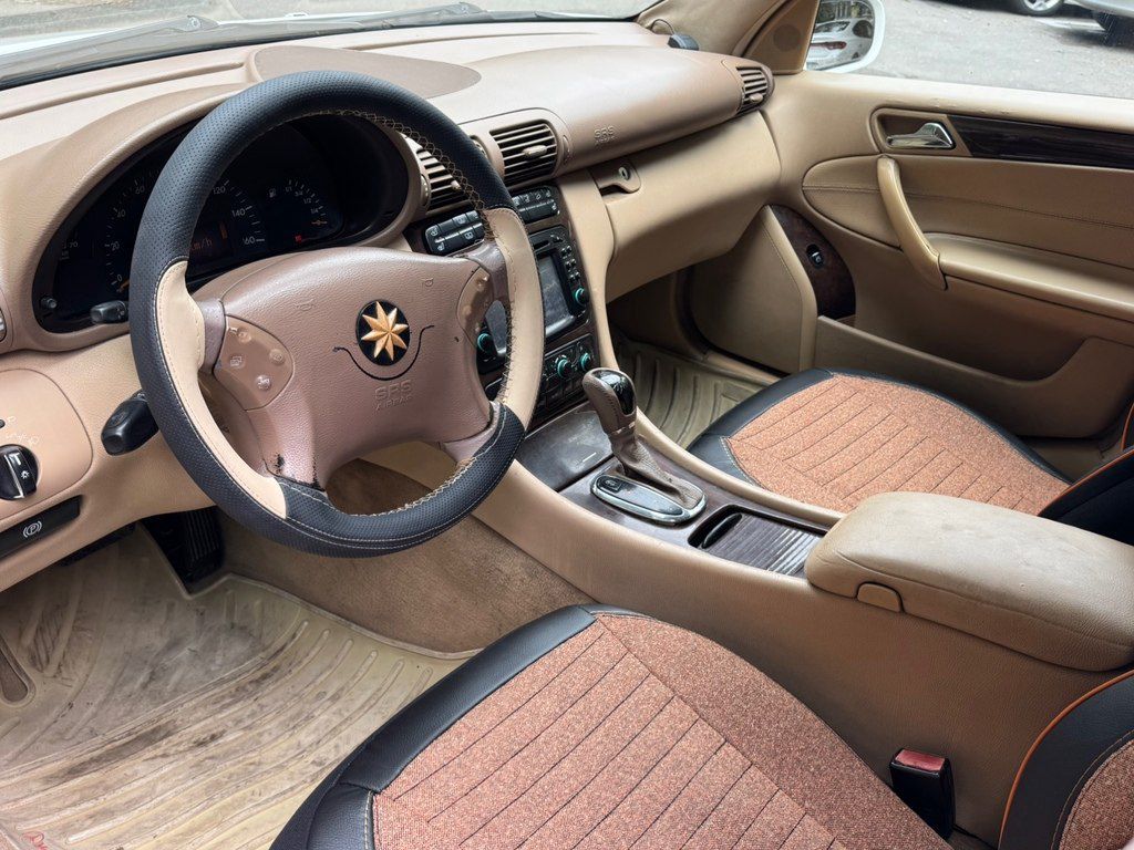 Mercedes C 240, 2.6 L, 2004 il, 284 848 km — Avtomobillər, Bakı (3)