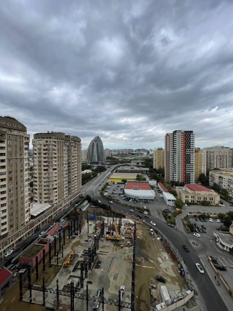 İcarəyə verilir 3 otaqlı yeni tikili 130 m² — Bakı