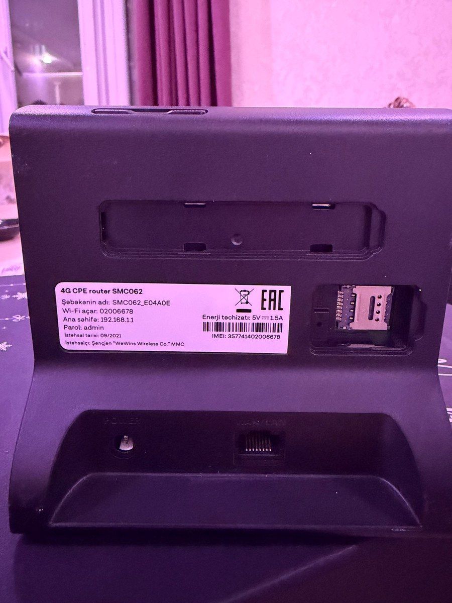 Azercell 4G wifi modem — Şəbəkə və server avadanlığı, Bakı (2)