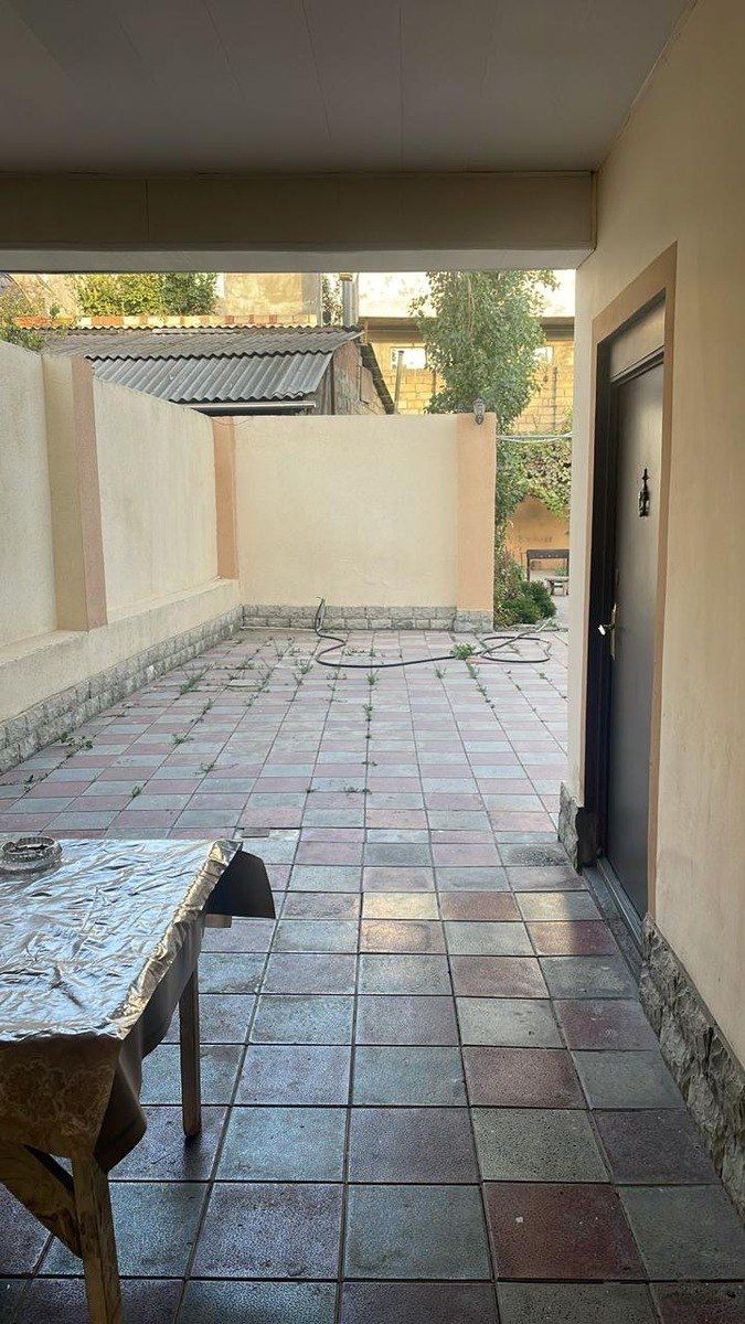 Satılır 7 otaqlı həyət evi/bağ evi 200 m² — Ev, villa, Bakı (7)