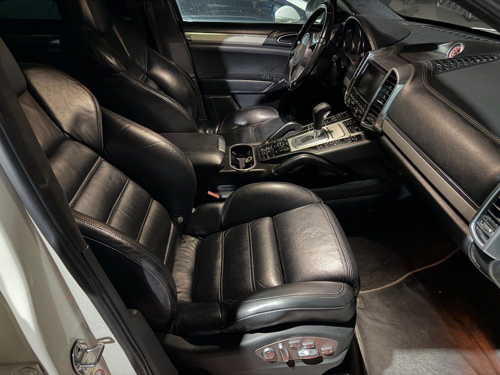 Porsche Cayenne Turbo, 4.8 L, 2010 il, 206 000 km — Avtomobillər, Bakı (7)