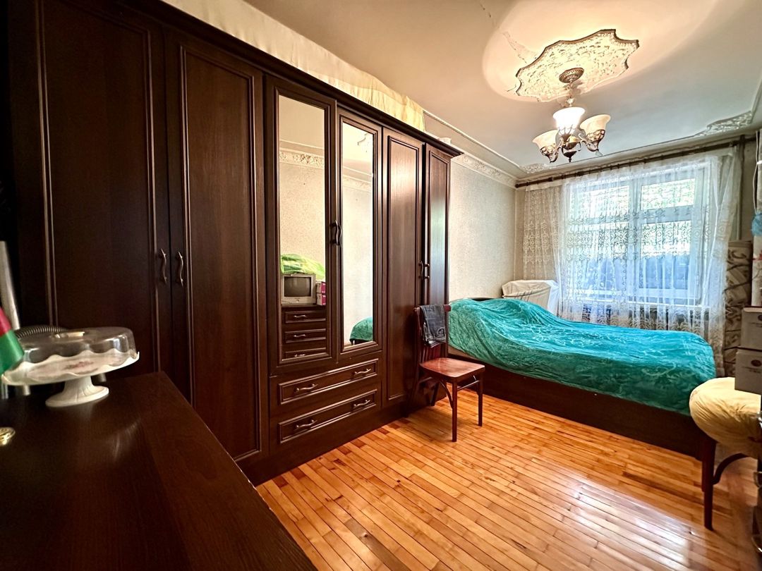 Satılır 4 otaqlı köhnə tikili 100 m² — Mənzil, Bakı (6)