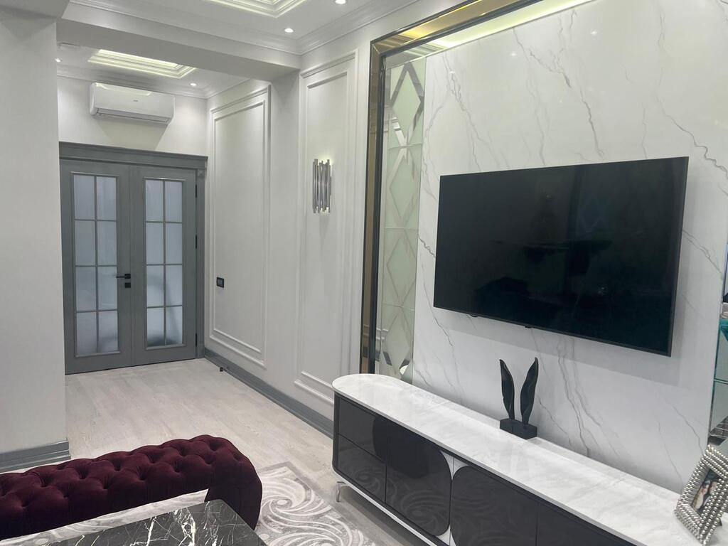 Satılır 3 otaqlı yeni tikili 190 m² — Mənzil, Bakı (5)