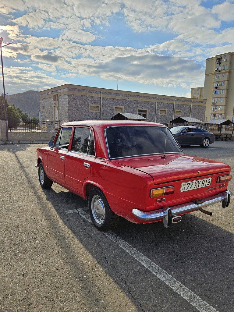 Lada (VAZ) 2101, 0.7 L, 1977 il, 92 260 km 77-XY-919 — Avtomobillər, Bakı (2)