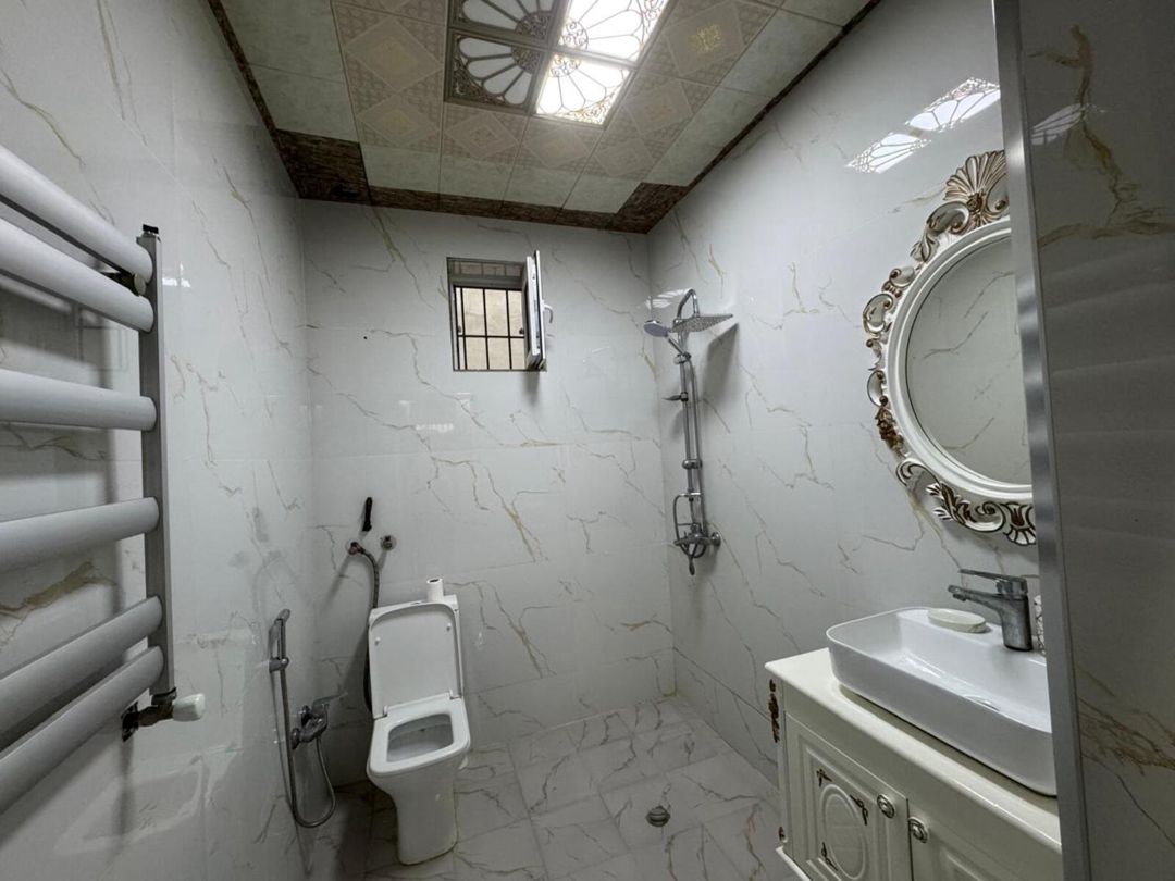 Satılır 4 otaqlı həyət evi/bağ evi 130 m² — Ev, villa, Bakı (4)
