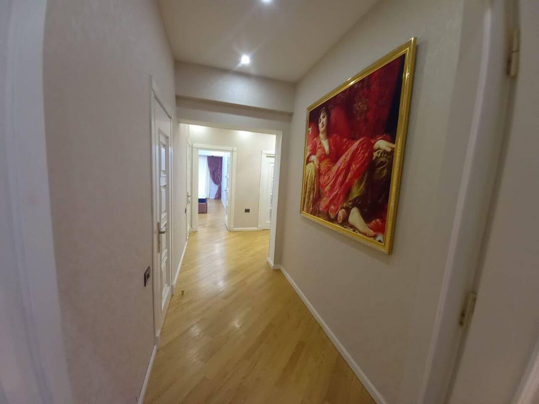Satılır 3 otaqlı yeni tikili 140 m² — Mənzil, Bakı (9)