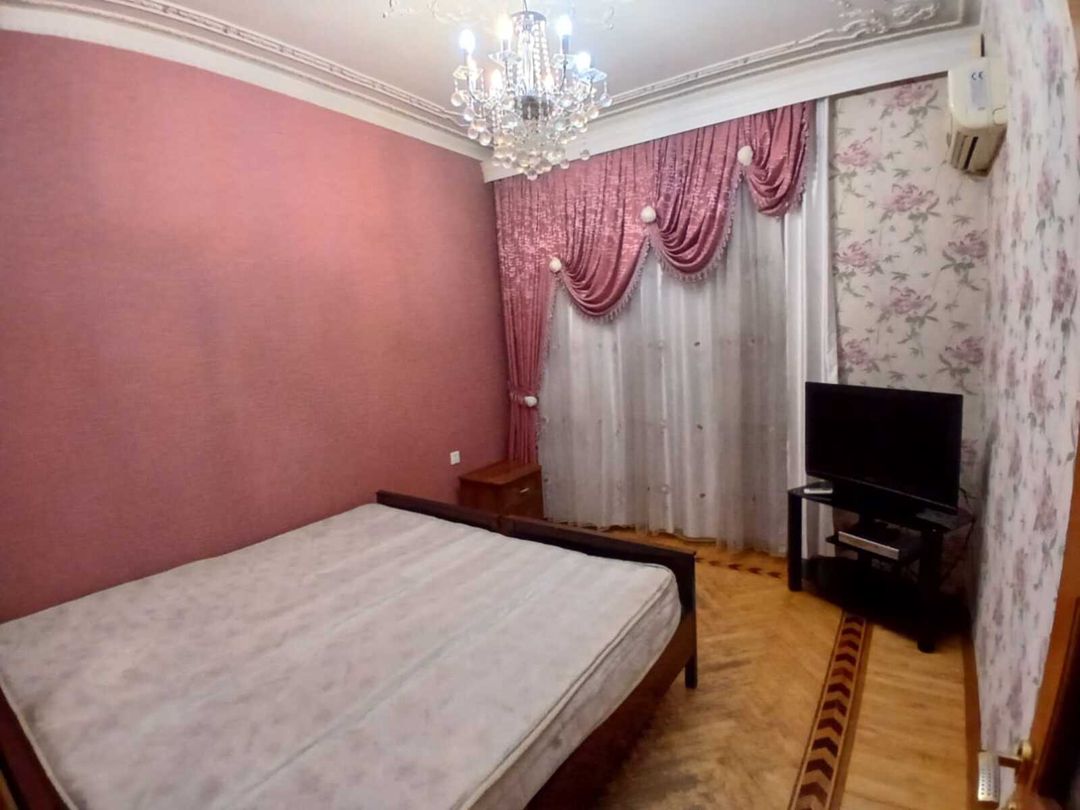 İcarəyə verilir 4 otaqlı köhnə tikili 110 m² — Mənzil, Bakı (6)
