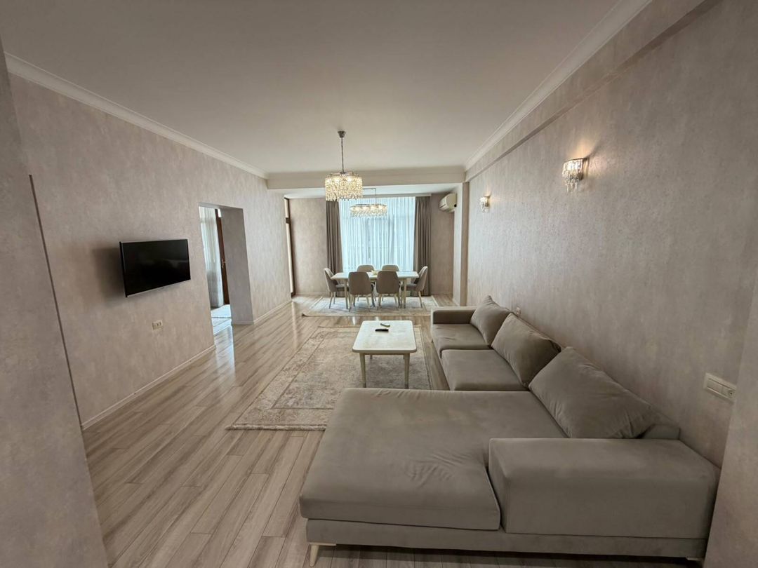 İcarəyə verilir 3 otaqlı yeni tikili 115 m² — Mənzil, Bakı
