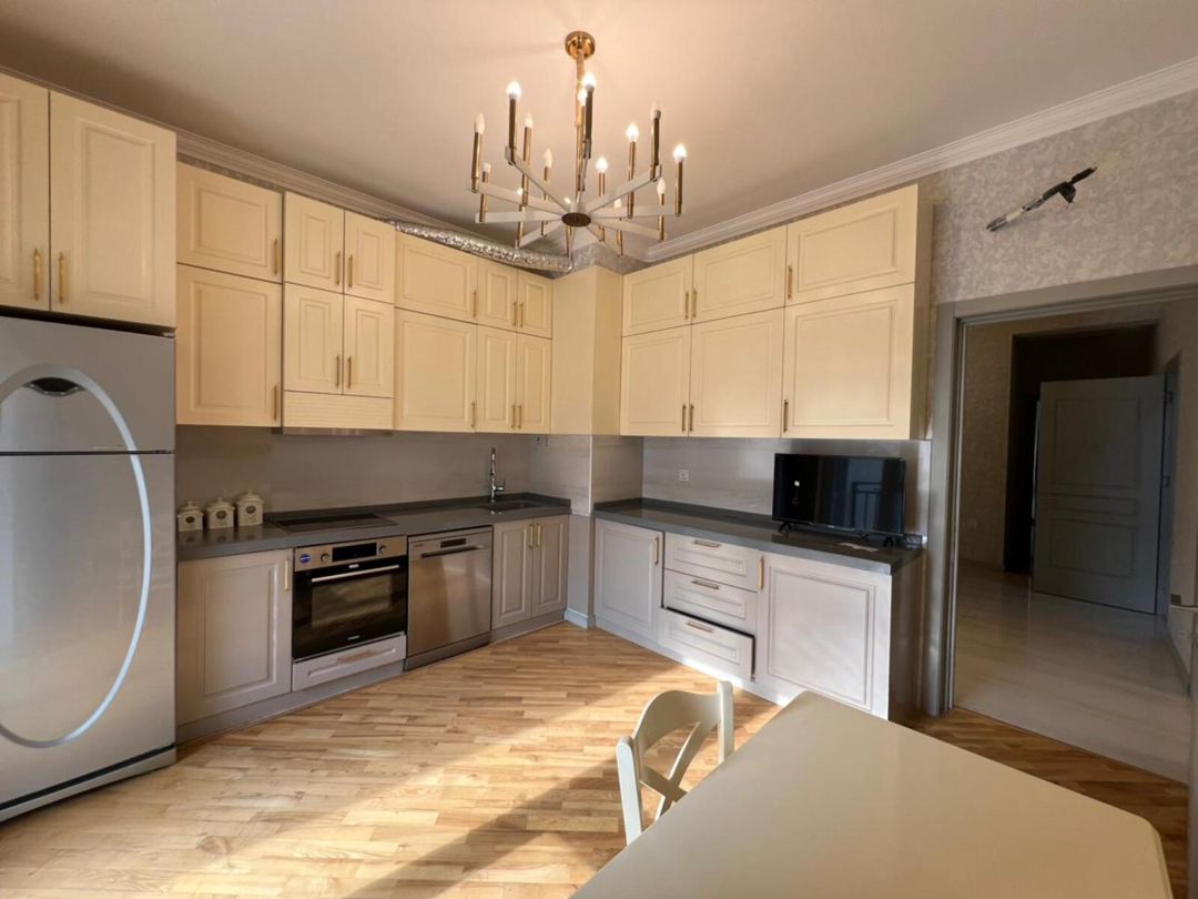 İcarəyə verilir 3 otaqlı yeni tikili 145 m² — Mənzil, Bakı (10)