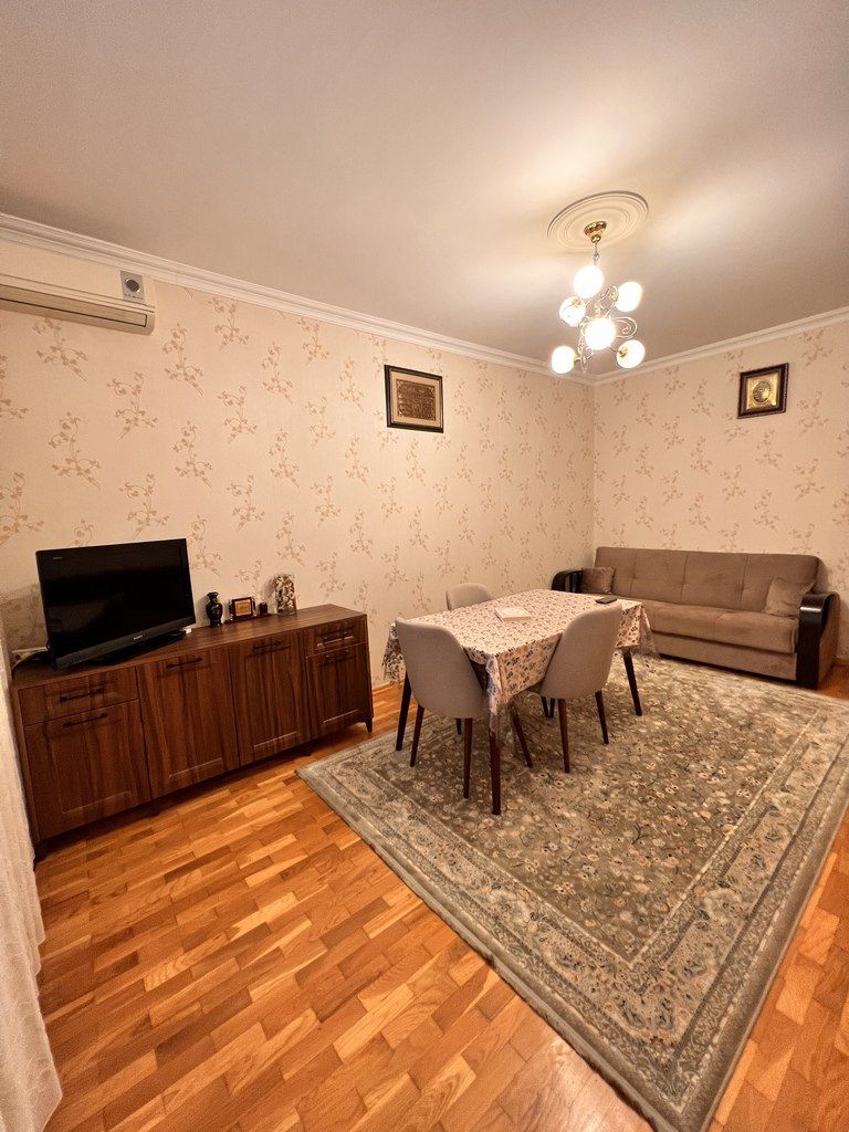 Satılır 2 otaqlı köhnə tikili 50 m² — Mənzil, Bakı (2)