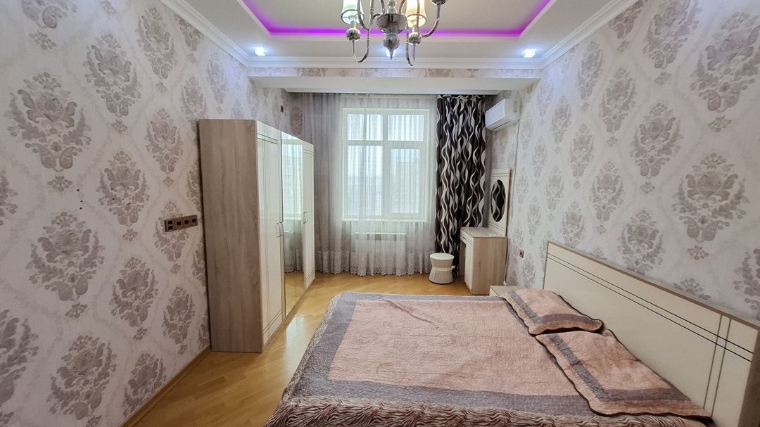 Satılır 2 otaqlı yeni tikili 90 m² — Mənzil, Bakı (9)