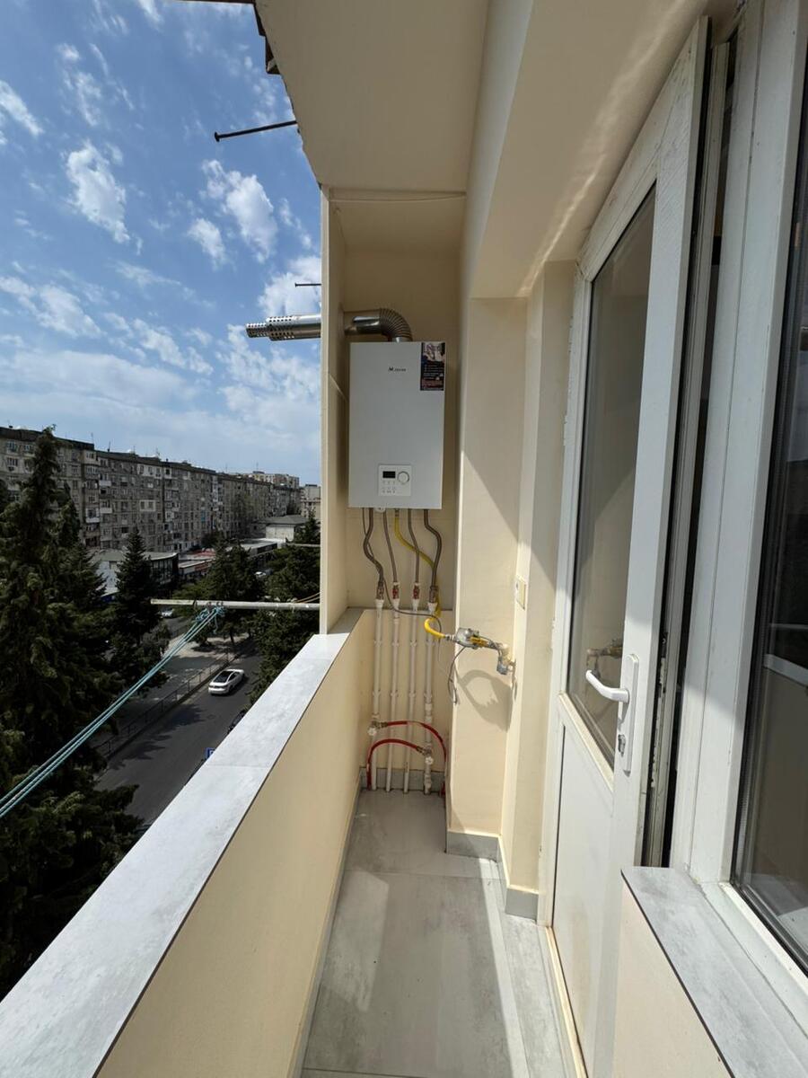 Satılır 2 otaqlı köhnə tikili 60 m² — Mənzil, Bakı (3)