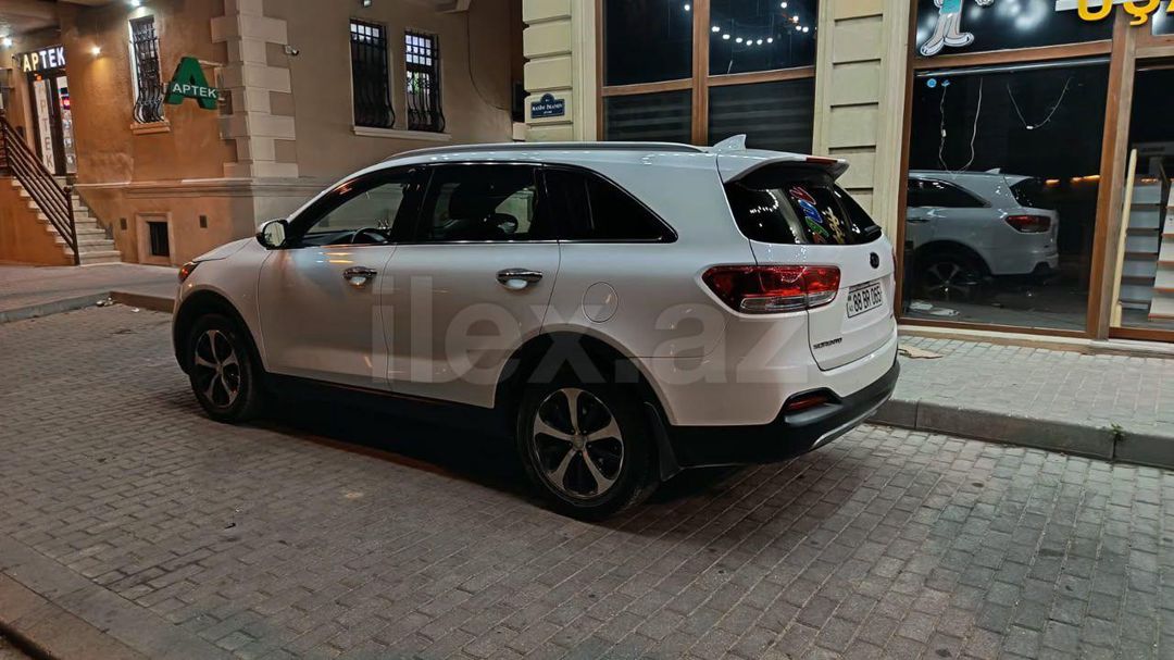 2017 Kia Sorento, 2017, 197,000 km 88-BR-065 — Avtomobillər, Bakı (9)